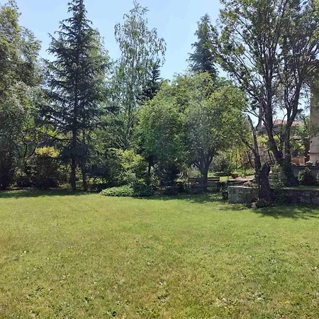 Lavandula Сasa de vacaciones Malko Tŭrnovo